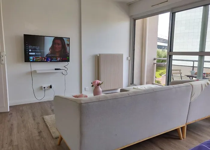 Old Appart'homecity - Grand Prieure - 1 A 3 Apartment