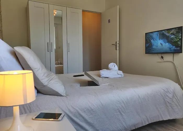 Old Appart'homecity - Grand Prieure - 1 A 3 Apartment *